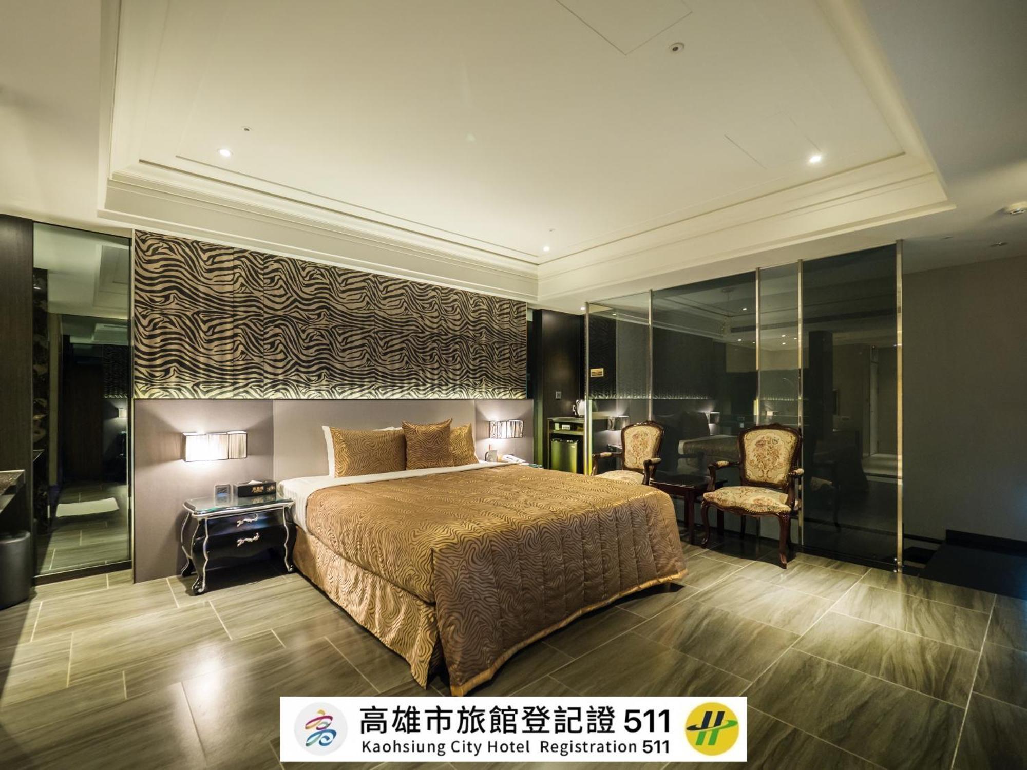 薇風情汽車旅館 - 鳳山館 Kaohsiung Zewnętrze zdjęcie